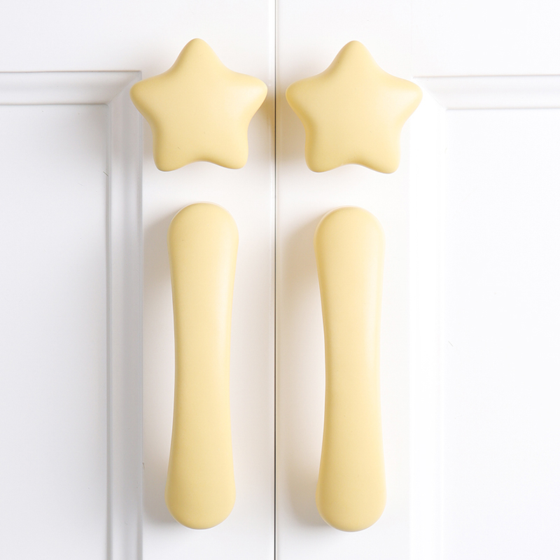 简约儿童房黄色陶瓷小拉手