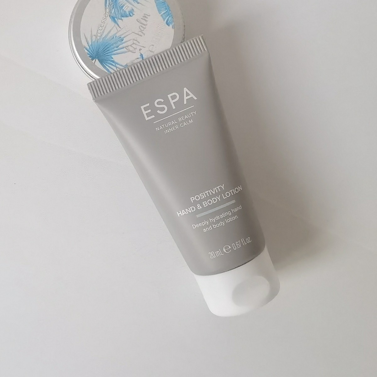 阿提哈德航空配品身体乳手霜