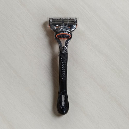 5层刀片刮胡刀男士手动剃须刀