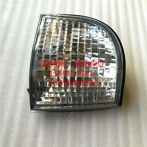 双龙奔驰MB100 伊斯坦纳 上海汇众面包车 角灯 转向灯 边灯