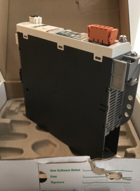 施耐德伺服LXM32SU45M2驱动器4.5A RMS峰值电流单相230