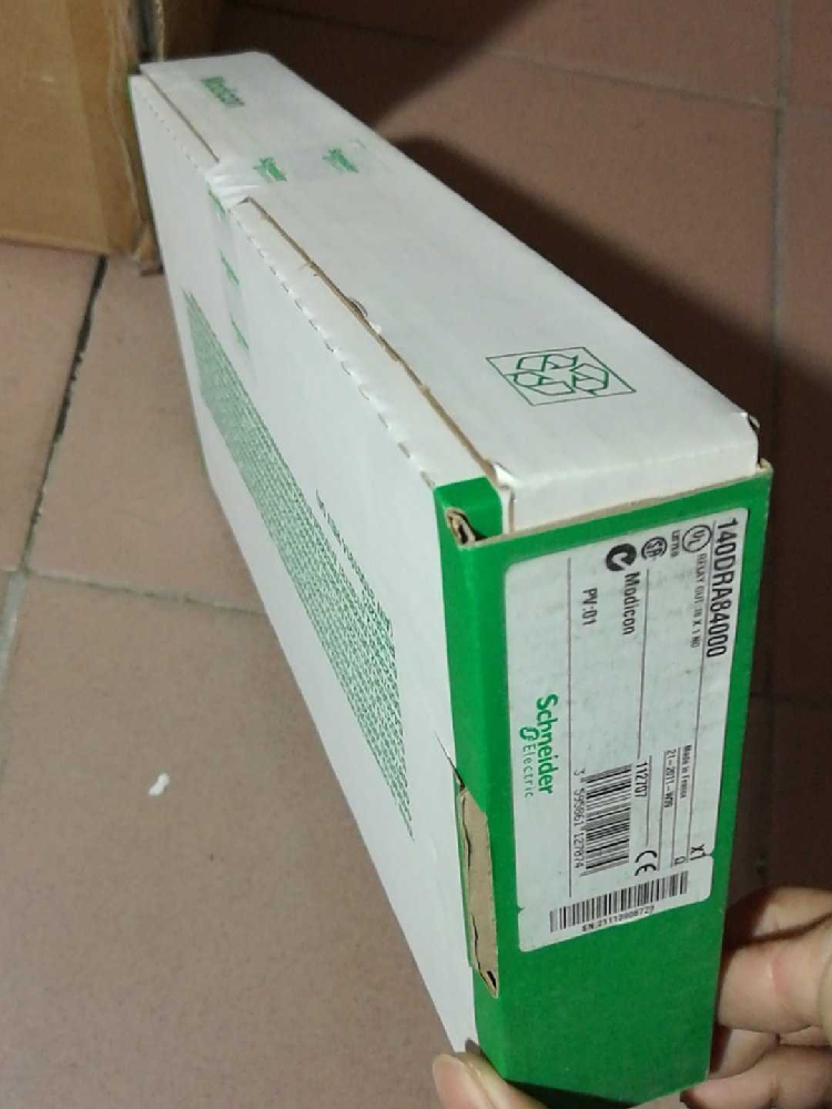 140CPS11420施耐德模块