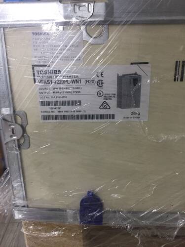 特价变频器东芝VFAS1-4220PL-WN1