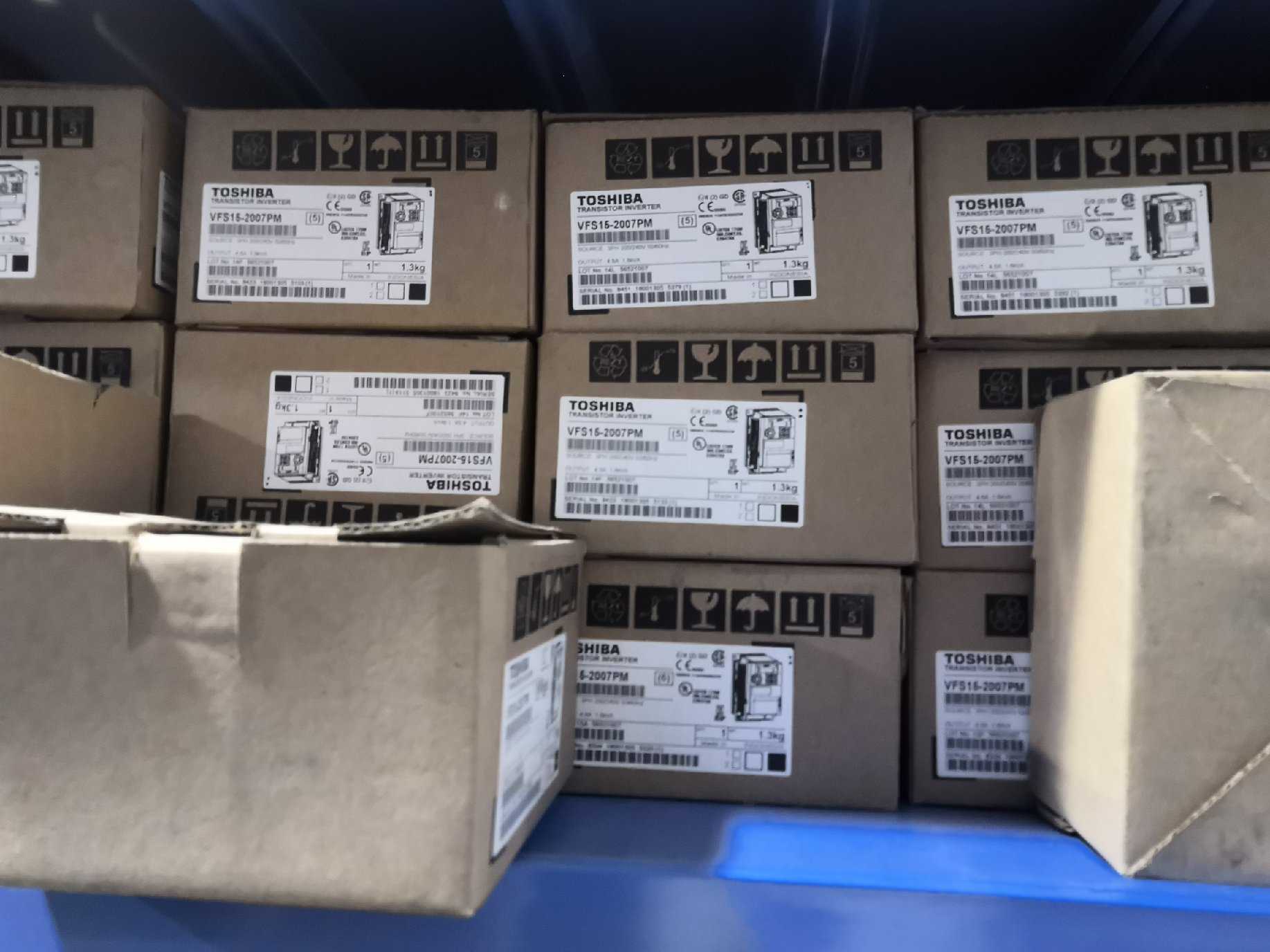 VFS15-4150PL-CH变频器东芝