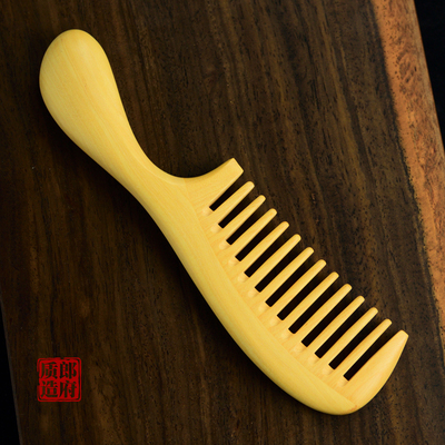郎府黄杨木梳子圆鼓长柄款粗齿梳