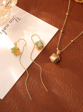 猫眼石魔方项链耳环多巴胺方糖高端锁骨链耳线轻奢气质时尚显瘦潮