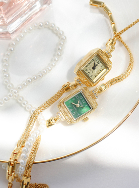 vintage轻奢方形金色绿色表面石英女士手链手表复古小巧镀金防水