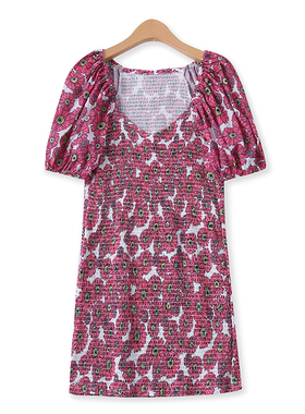 泡泡袖连衣裙夏季新款外贸女装甜美松紧褶皱修身V领印花短裙12769