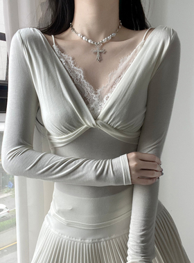 设计款纯欲心机性感女人味蕾丝拼接扭结V领长袖T恤秋季新款打底衫