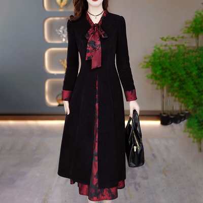 连衣裙2025新款女秋冬季十三行爆款气质妈妈轻奢高级感打底配大衣
