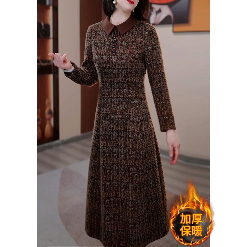 高底时尚加厚格纹女式连衣裙2025春秋季新款优雅妈妈腰修身底裙