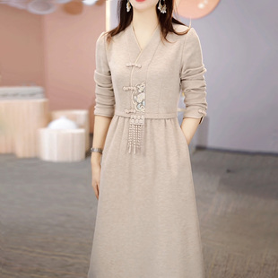 连衣裙2025新款女春秋十三行爆款高端洋气质妈妈长袖配大衣冬裙子