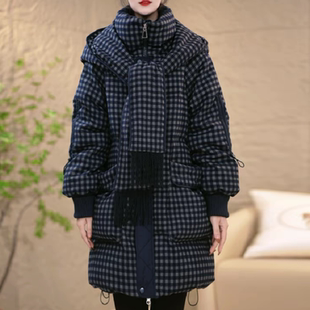 艾薇娜格子羽绒服女冬装2025年新款宽松保暖中长白鸭绒休闲外套潮