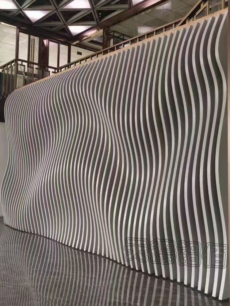 弧形铝方通 天花吊顶背景墙木纹弧形方通拉弯异形波浪 异形铝方通