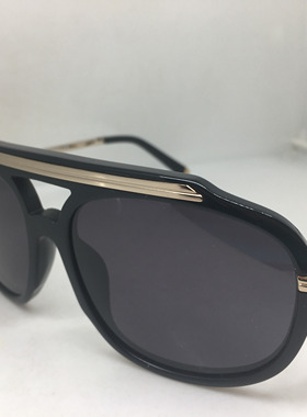黑色板材框飞行员款太阳眼镜墨镜男