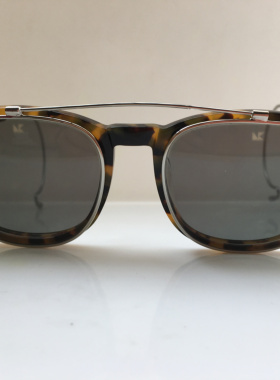 Lickey and Freinds玳瑁色板材框眼镜夹片太阳镜墨镜男女通用勾腿