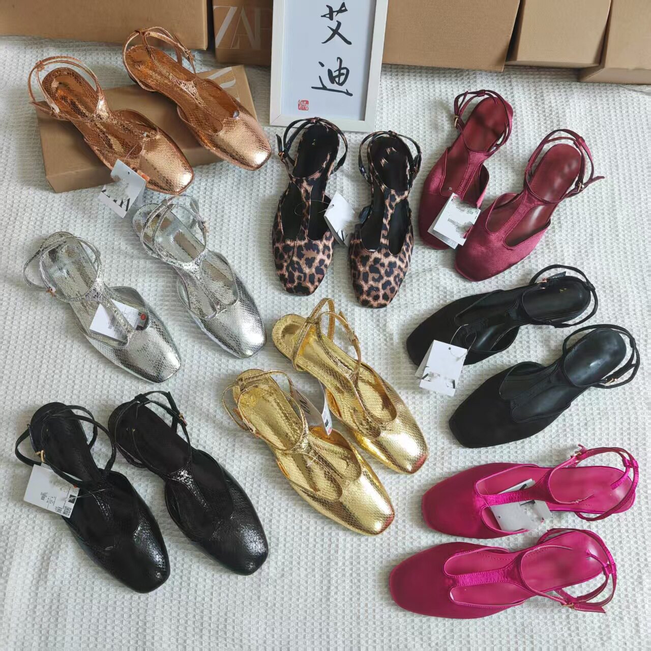 ZA现货跨境爆款金色包头时装平底凉鞋女浅口中空后绊带鞋sandals