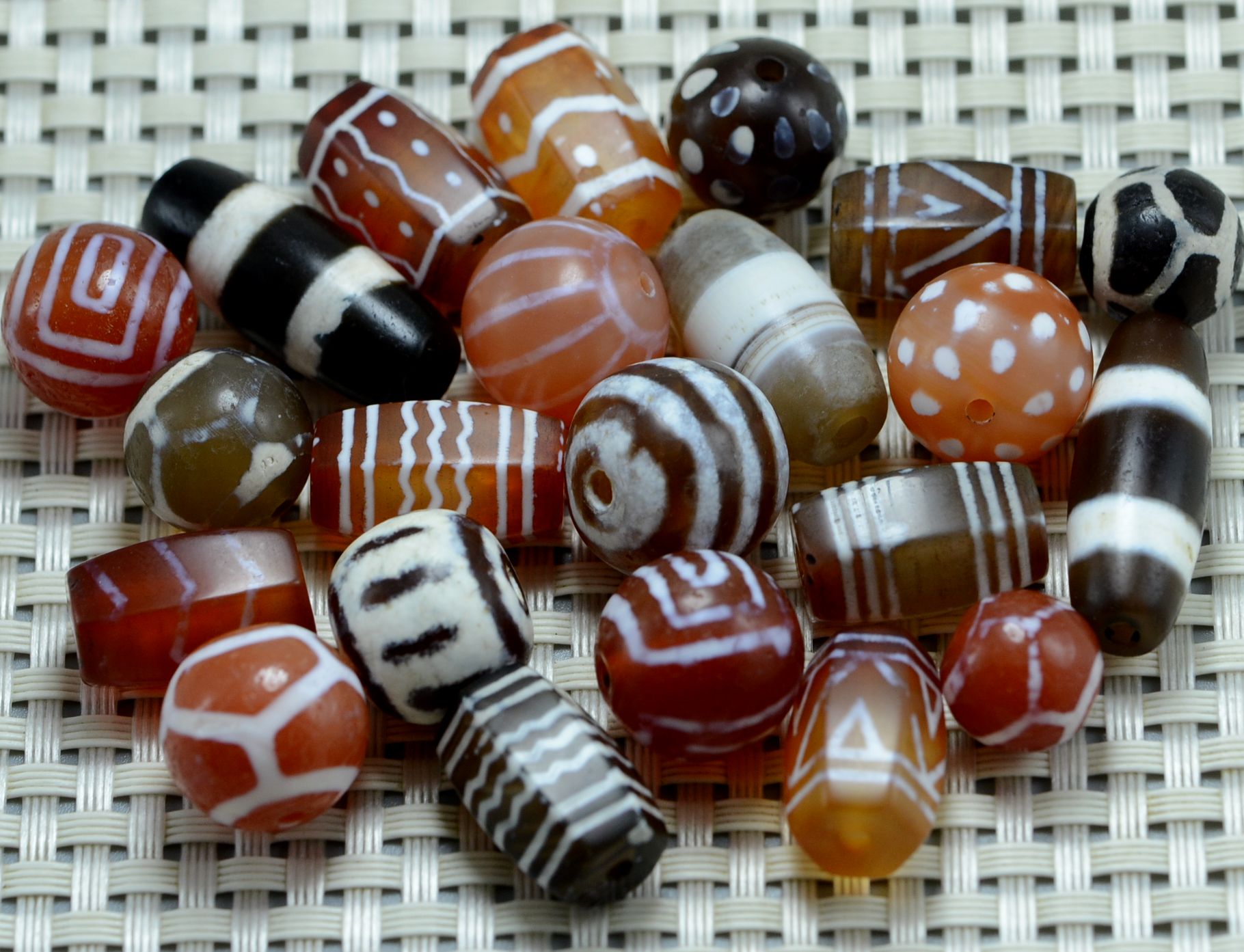 红玉髓千年满天星朱砂鬼眼