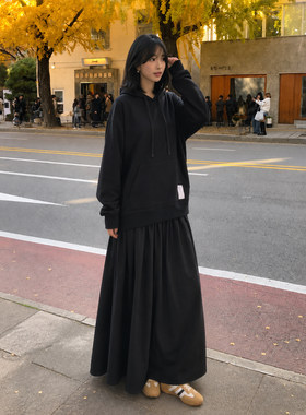 甜美减龄假两件卫衣长裙秋冬新款设计感大码显瘦气质拼接连衣裙女