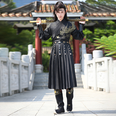 原创汉服男装龙焰重工刺绣手工褶飞鱼服明制贴里国风套装表演服
