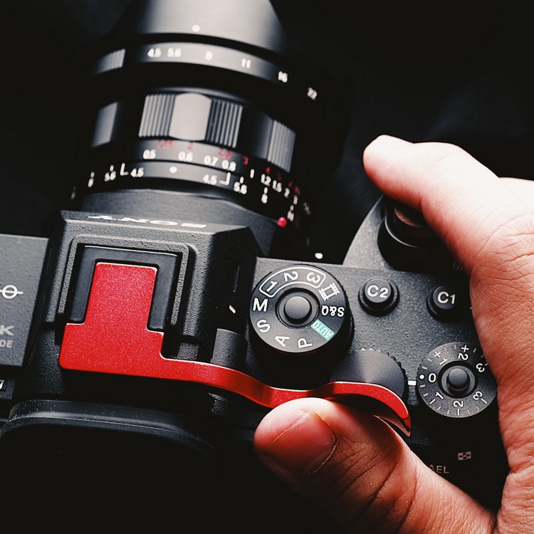 适用(于)SONY索尼A7R IV专用 指柄 拇指柄 铝合金 热靴保护