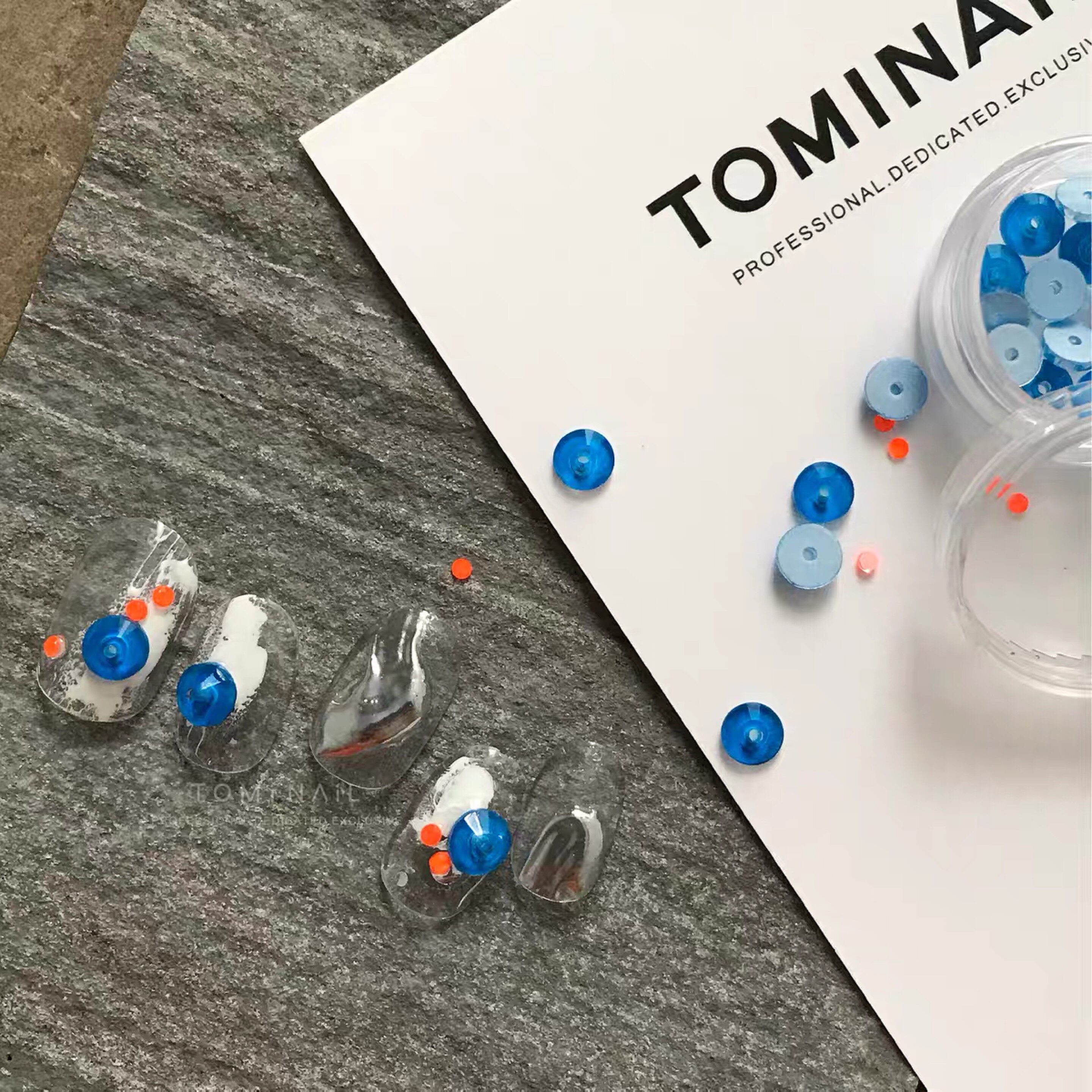 【现货】日本 Tomi nail 饰品 荧光钻 美甲用 塑料风钻饰 树脂制