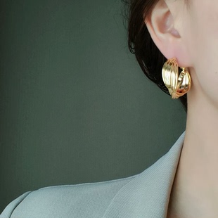 2025新款 耳环女蚊香盘耳夹 夸张扭曲金属圆圈耳圈欧美气质简约时尚