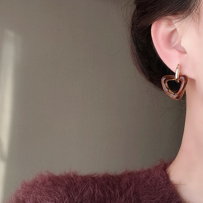 不规则轻奢几何造型耳环