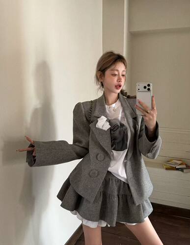 GOD财神2026早春新款复古小香风翻领西装外套女+百褶裙学院风套装