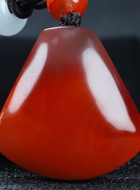 蝶逸凉山原石平安挂件南红玛瑙