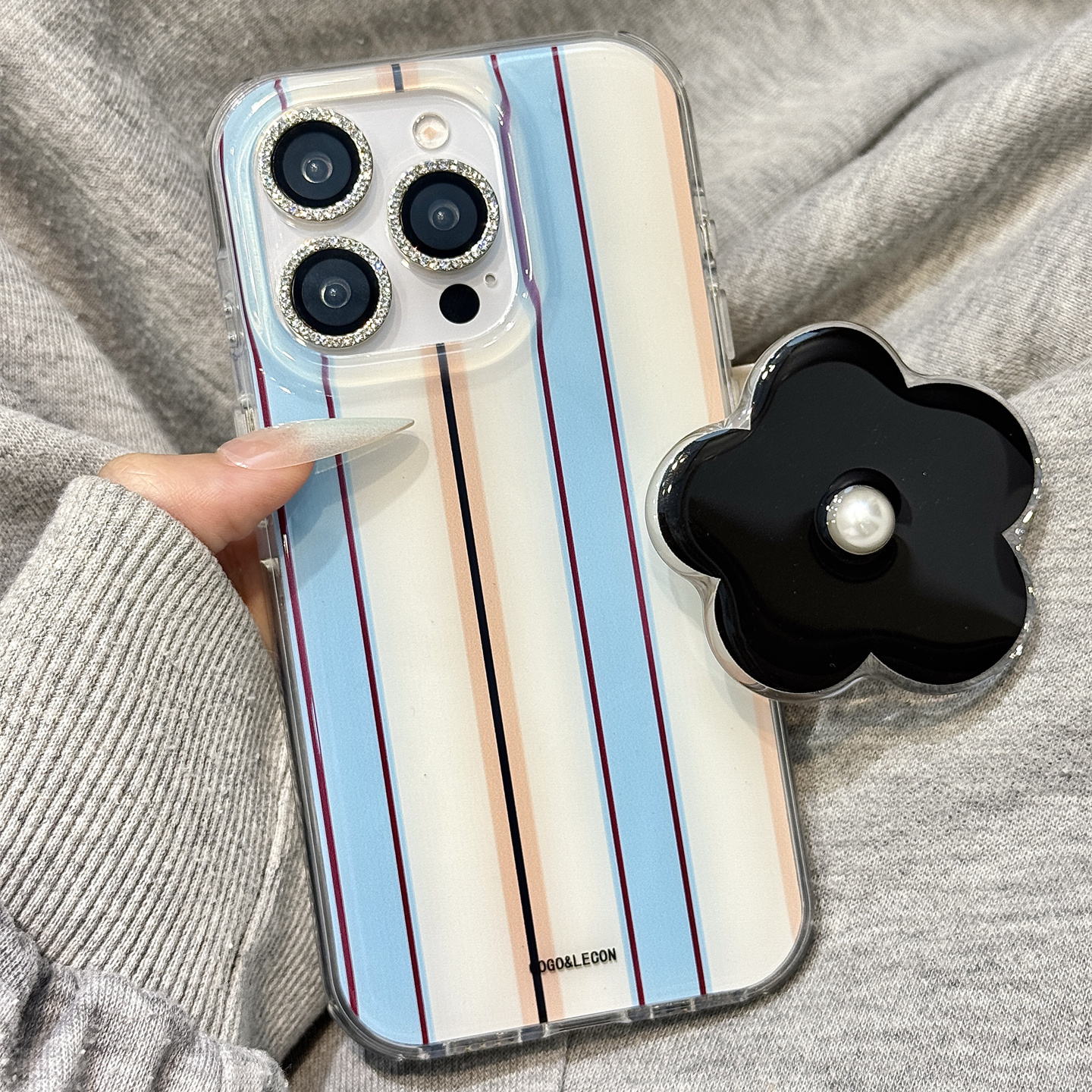 日韩ins简约风条纹立体珍珠花朵支架适用于iphone16promax苹果14手机壳15新款15pro女16少女心13pm硅胶防摔套