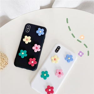 黑白色泫雅风小花手机壳