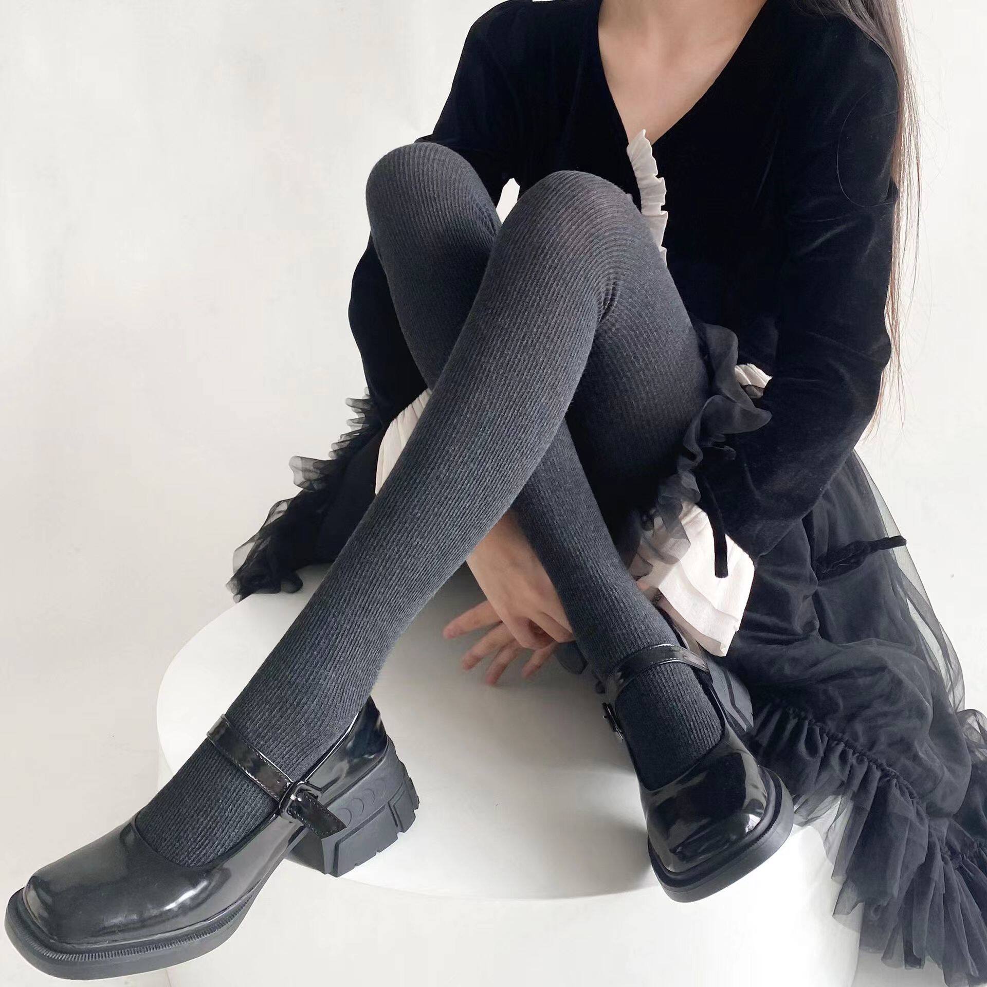 秋冬加厚保暖细条纹打底裤美拉德风修身连裤袜纯棉百搭简约打底袜