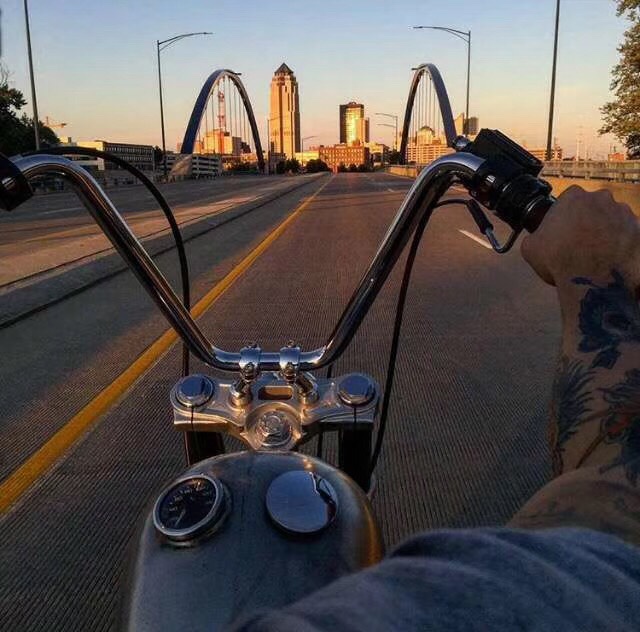 摩托车钜云 鑫源 sr400复古改装 改装车把 手把 龙头把不锈钢22MM在类目 摩托车/装备/配件, 摩托车配件, 手把中 - 来自Buy2taobao.com提供专业的淘宝代购服务