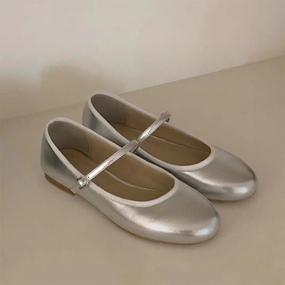 丽珍鞋女复古百搭圆头真皮单鞋女
