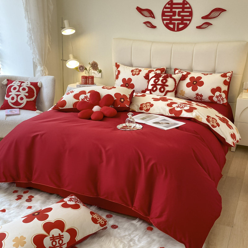 SIMPLE WEDDING PREPARATION FOUR-PIECE SET OF RED DIGITAL PRINTING QUILT COVER AND FITTED SHEET HIGH-END WEDDING ROOM WEDDING BEDDING