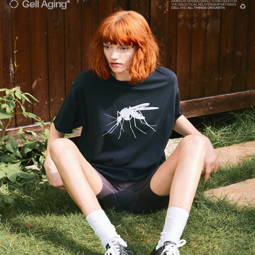 CELLAGING蚊子印花短袖休闲T恤