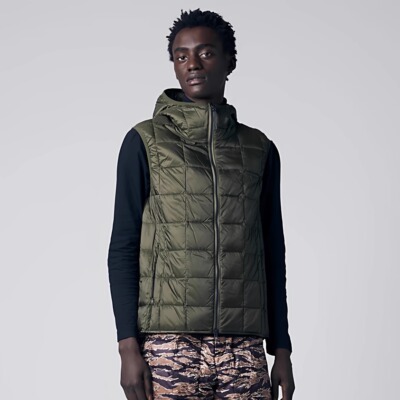 TAIONBASIC拉链连帽羽绒背心