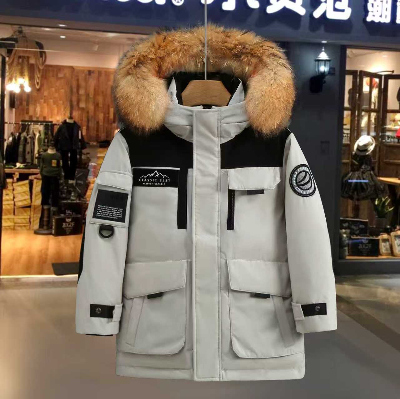男童加厚羽绒服中长款