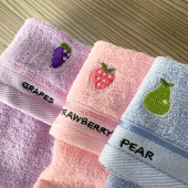 包邮 卡通童巾柔软吸水可爱洗脸巾 三条装 处理一批纯棉儿童小毛巾