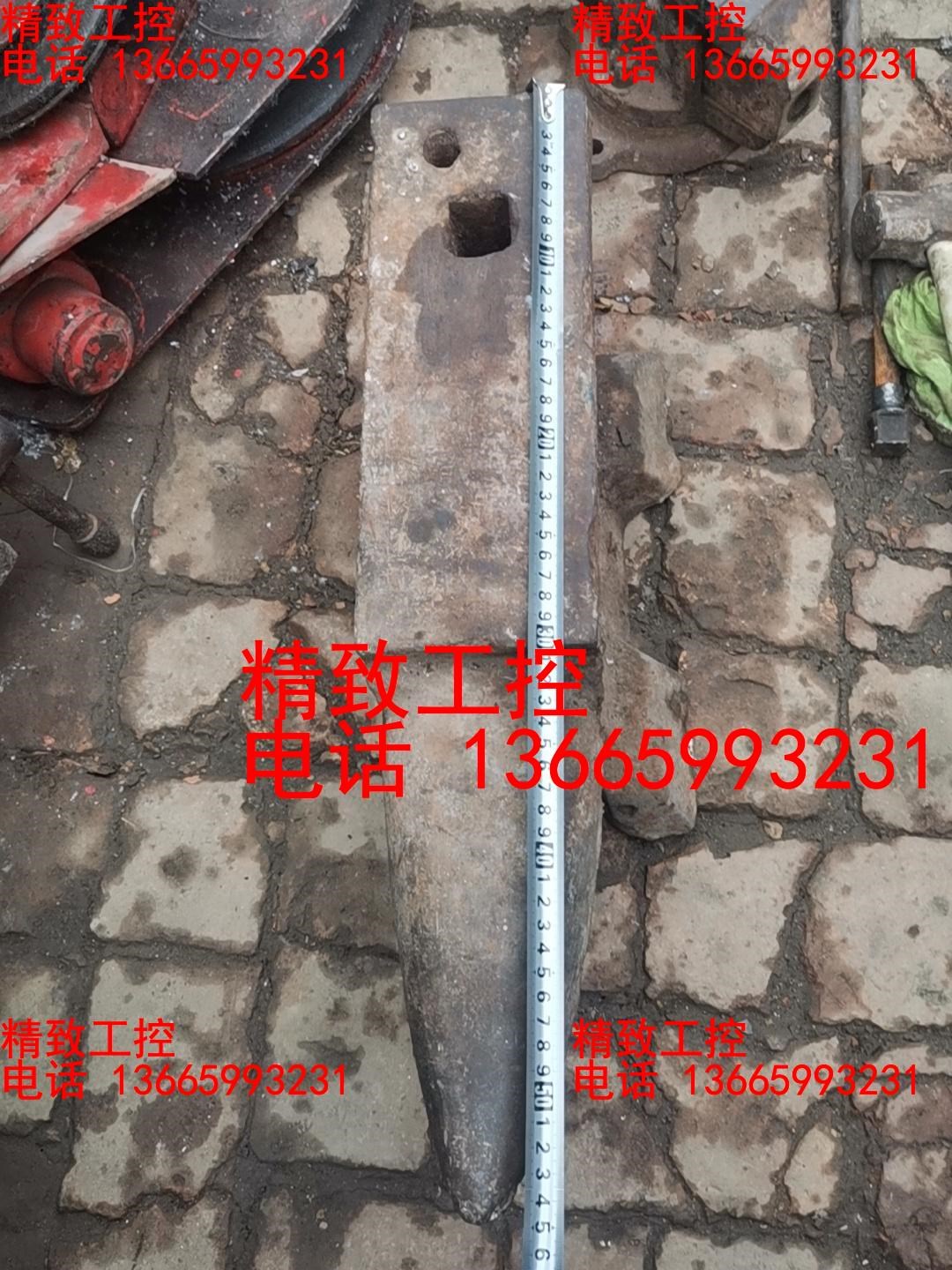 铁砧子,尺寸看图片,老东西,重119斤左右,需要的带走,不包