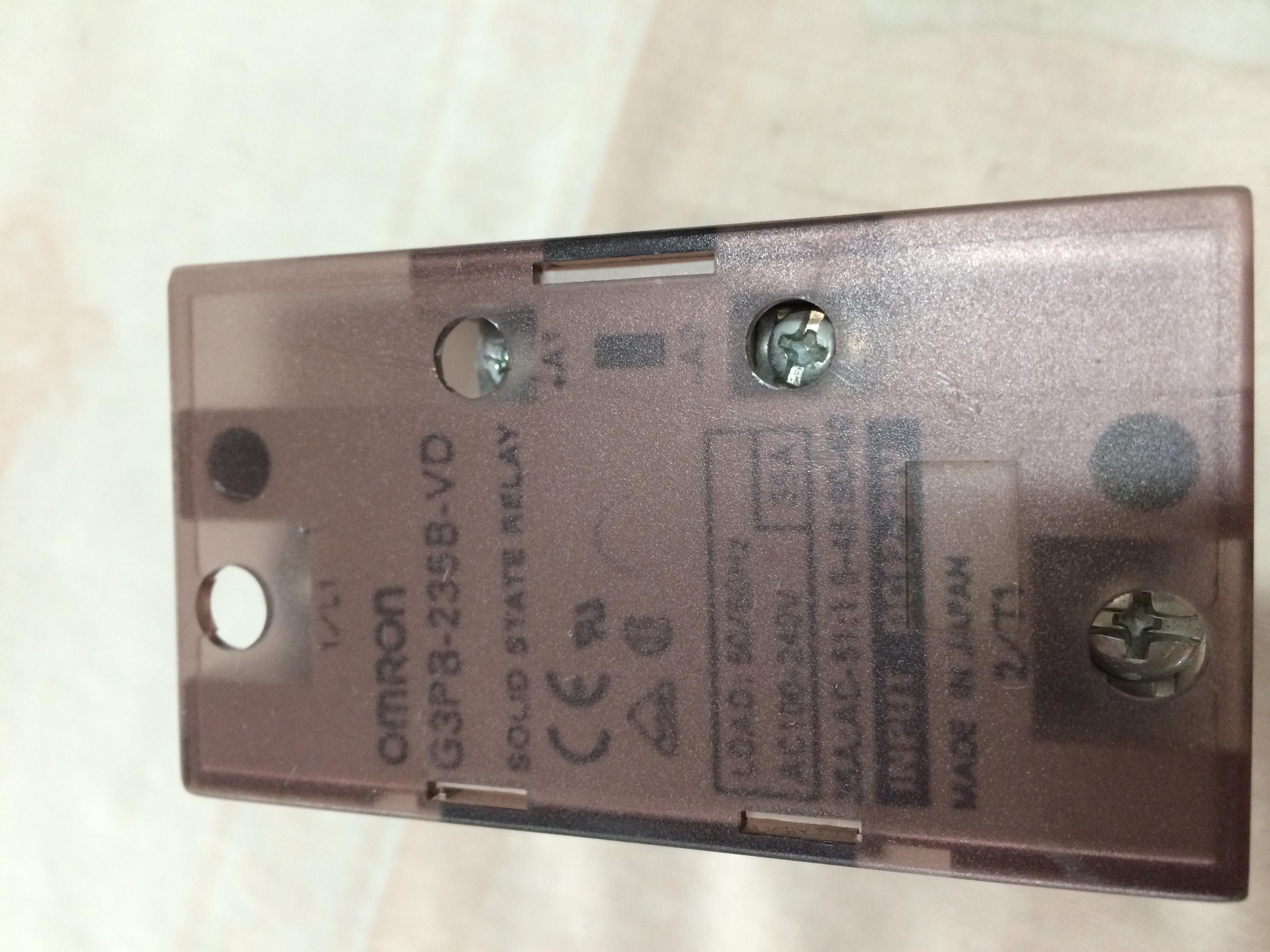议价....实体店特价销售9成新 G3PB-235B-VD 固态继电器 现货