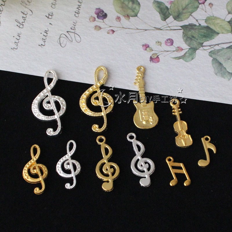 合金音符吉它乐器吊坠项链挂饰吧唧托lolita材料手工diy发饰配件