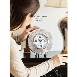 迷屿家居印度进口复古轻奢桌面时钟地图座钟装 饰品钟表玄关摆件