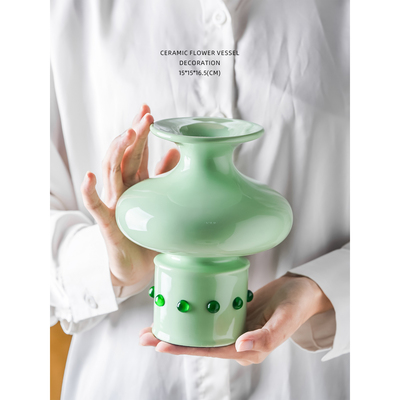 迷屿 陶瓷玉壶春瓶花瓶搬家礼物新中式艺术青瓷原创嵌玉玄关摆件