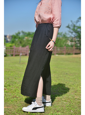 新款夏季黑色高级感半身裙开叉中长款精致显瘦纯色半身裙