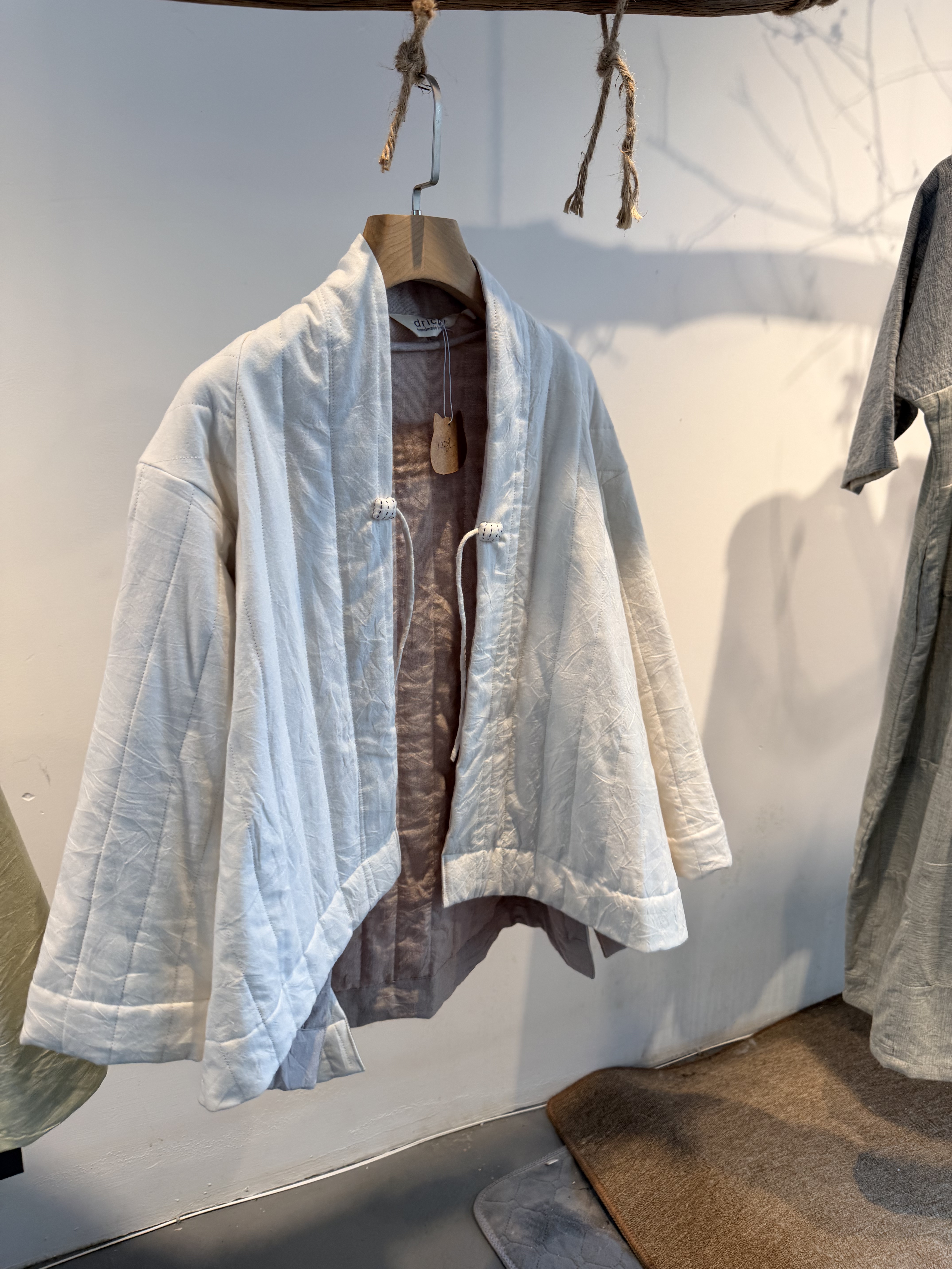 尼泊尔设计师品牌短款有机棉薄棉棉服