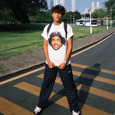 tomsenlin贾里德麦凯恩大头印花短袖小标Patience is key in life