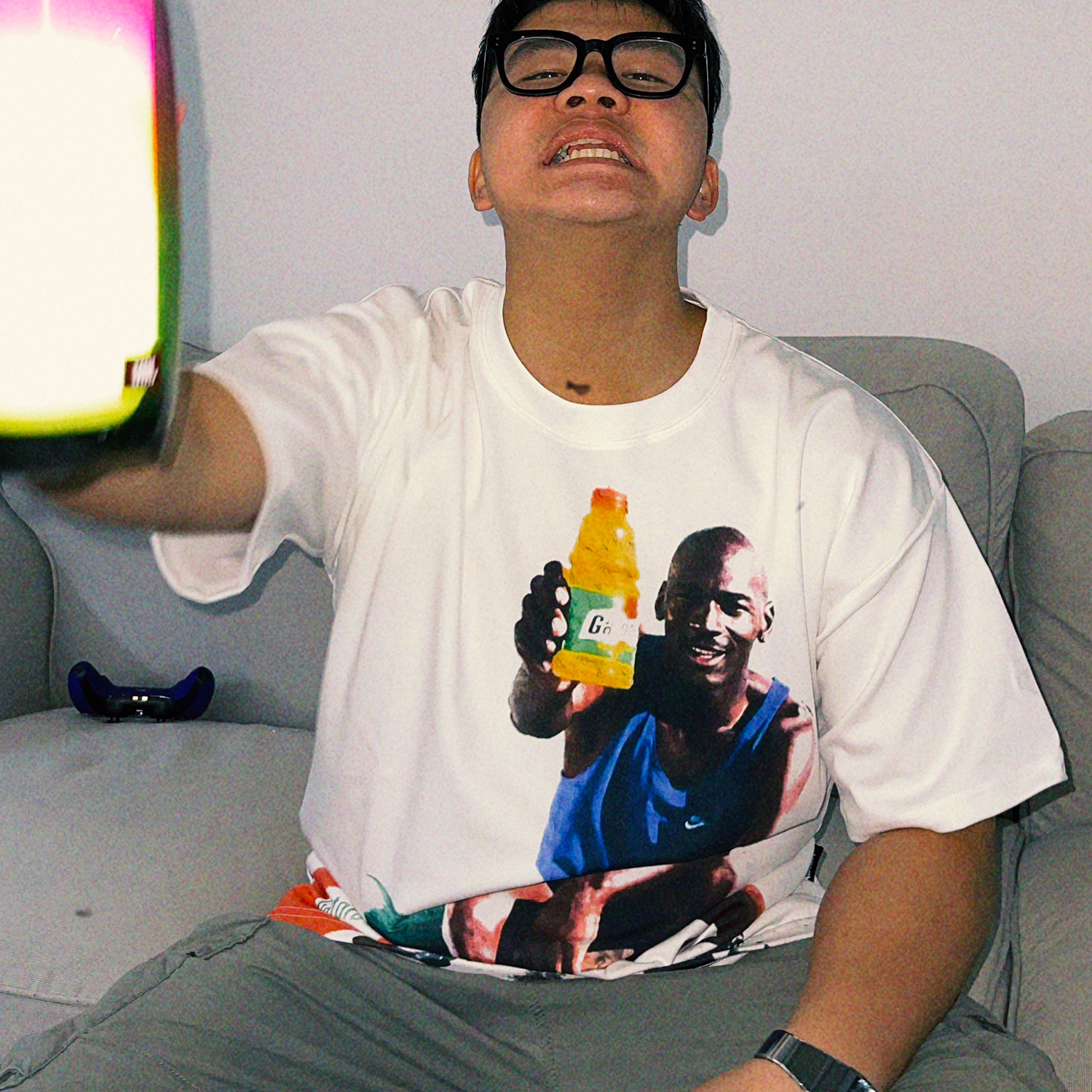 康丽印花面料印花升级tomsenlin原创迈克尔饮料广告封面油画短袖