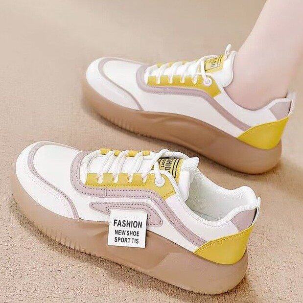 踩屎感软皮运动鞋女秋季2025新款爆款外穿休闲宽胖脚中老年旅游鞋